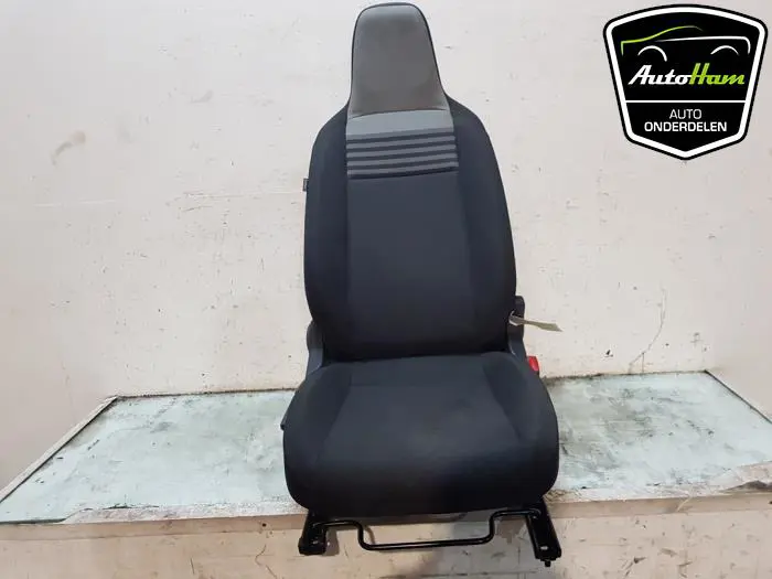 Stoel links Volkswagen UP