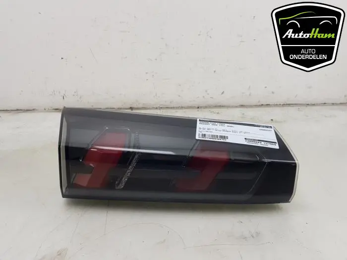 Achterlicht links Peugeot 2008