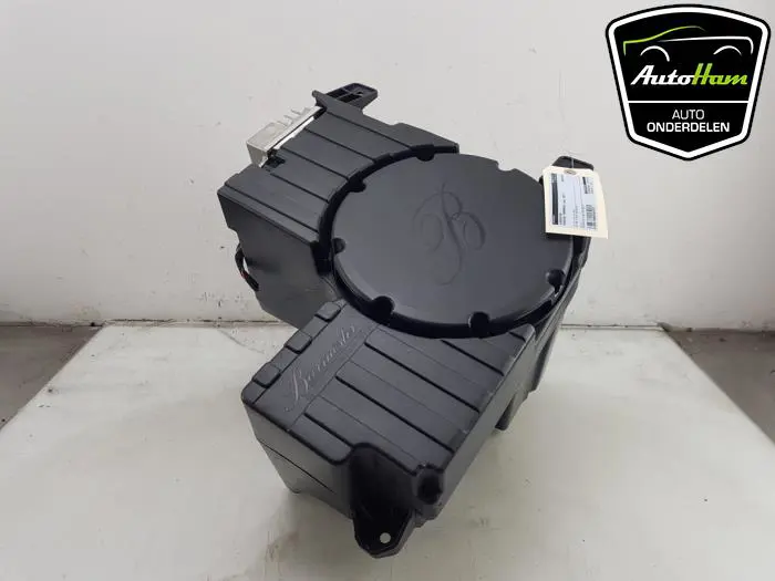 Subwoofer Porsche Panamera