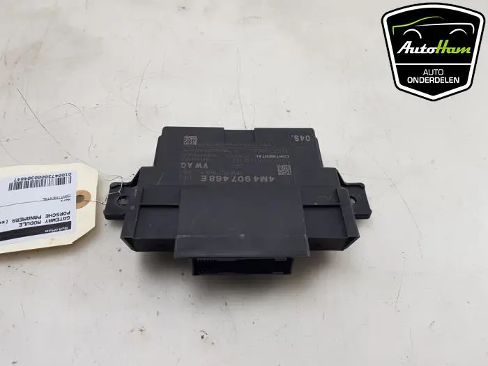 Gateway module Porsche Panamera