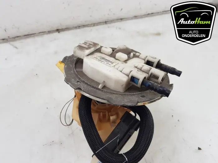 Benzinepomp Opel Vectra