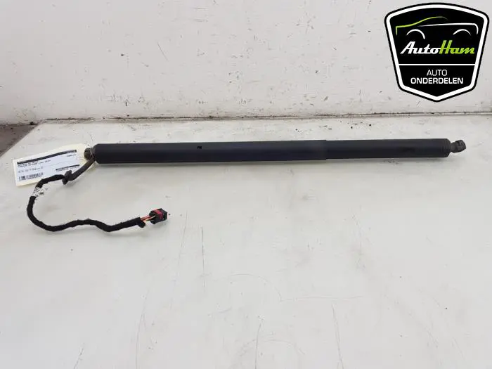 Achterklep motor Porsche Cayenne