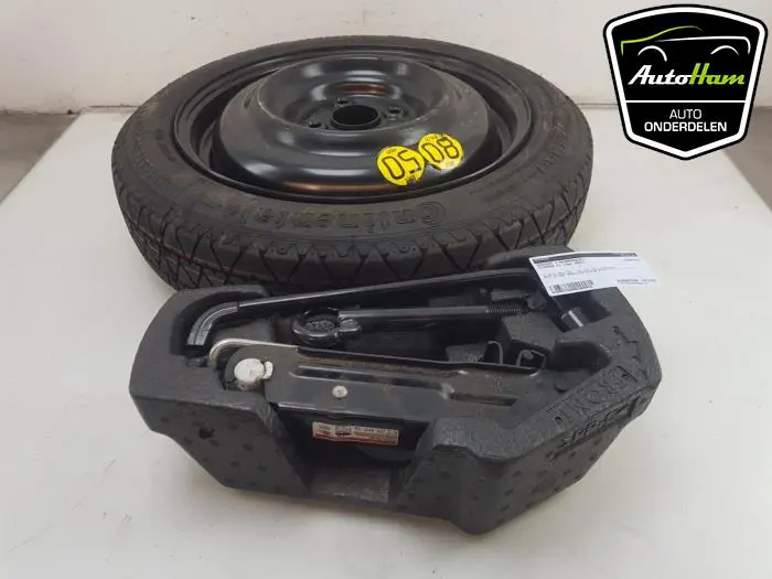 Krikset + reservewiel Citroen C1