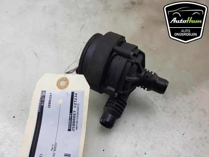 Extra waterpomp BMW X5