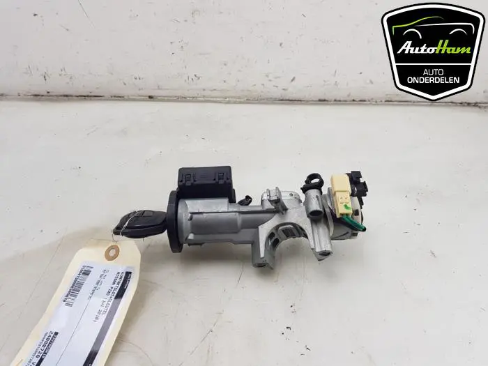 Kontaktslot+Sleutel Nissan Pixo