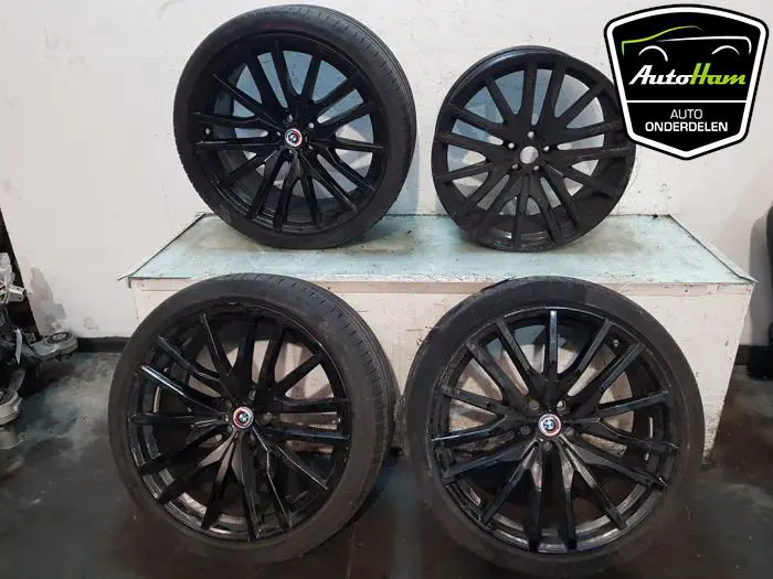 Sportvelgenset + banden BMW X5