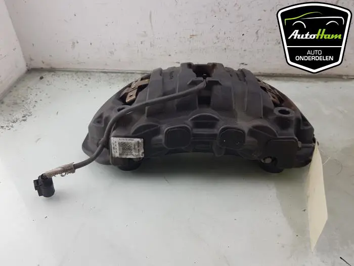 Remklauw (Tang) links-voor Porsche Taycan