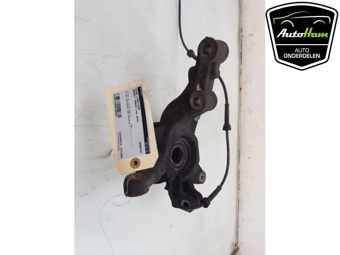 Fusee links-voor Renault Kangoo