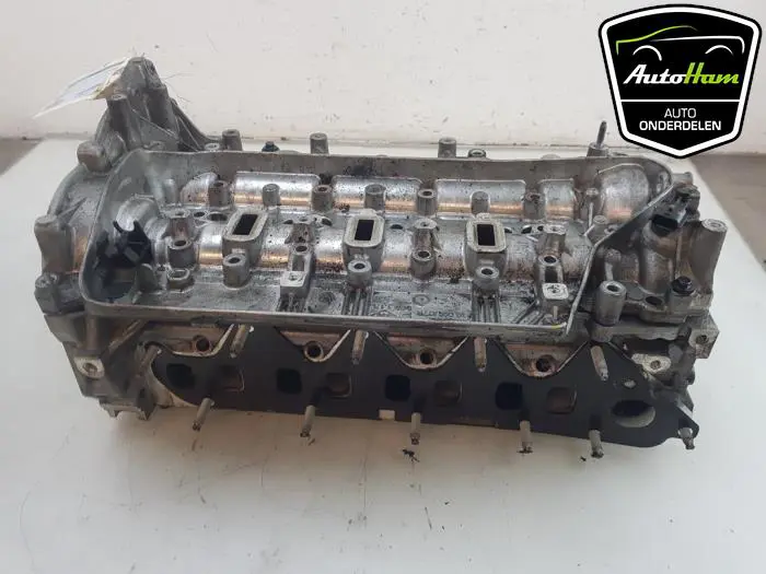Cilinderkop Mercedes Vito