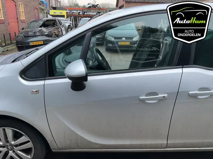 Portier 4Deurs links-voor Opel Meriva