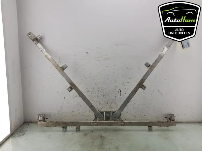 Frontdeel steun Audi E-Tron