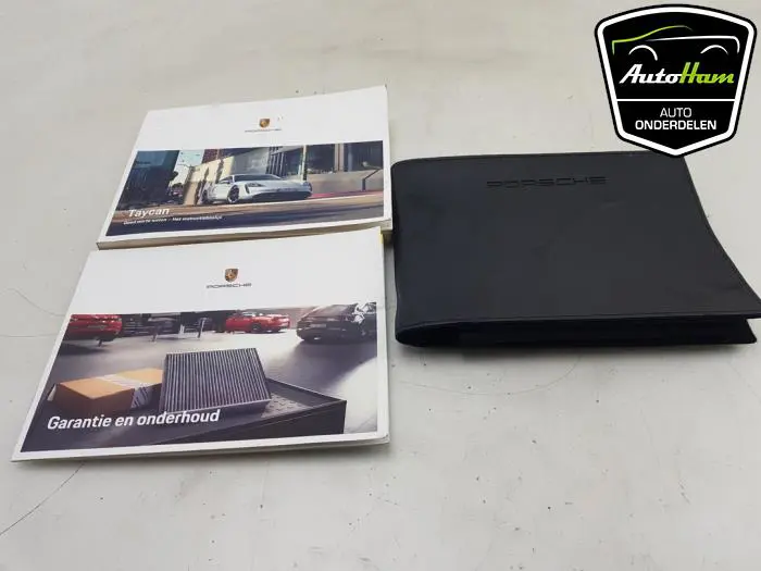 Instructie Boekje Porsche Taycan