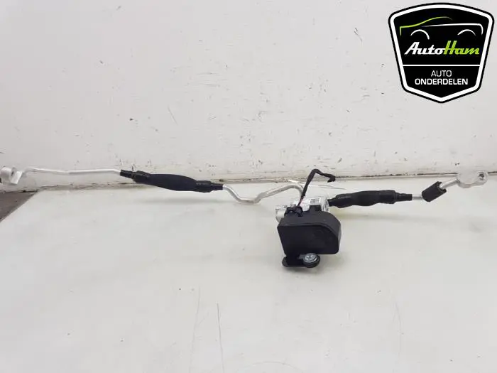 Airco Leiding Porsche Taycan