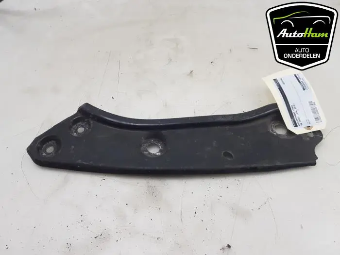 Koplampframe links Volkswagen Caddy