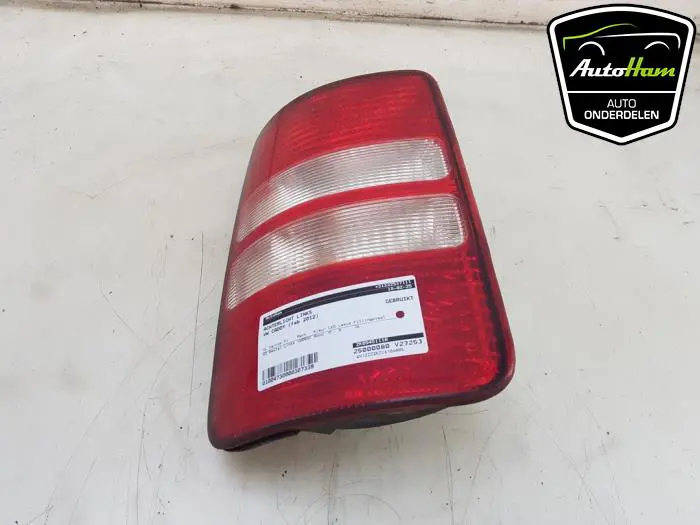 Achterlicht links Volkswagen Caddy
