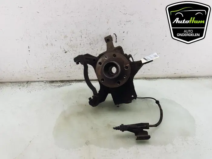 Fusee links-voor Renault Trafic