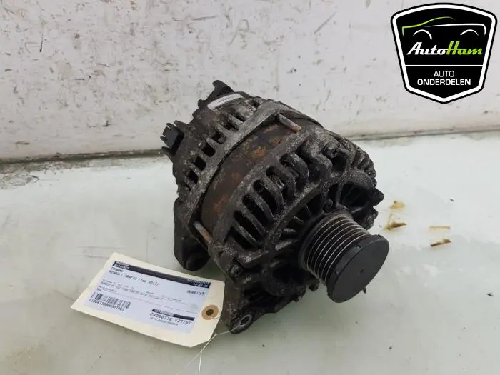 Dynamo Renault Trafic