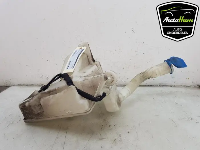 Ruitensproeiertank voor Volkswagen Polo