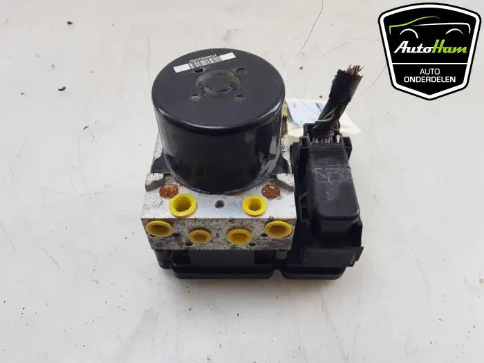 ABS Pomp Ford Kuga