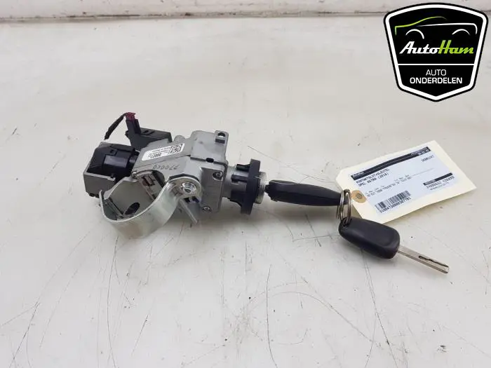 Kontaktslot+Sleutel Opel Astra