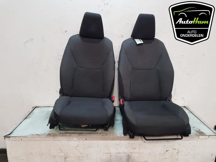 Bekleding Set (compleet) Toyota Yaris Cross