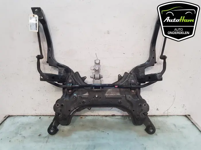 Subframe Toyota Yaris Cross