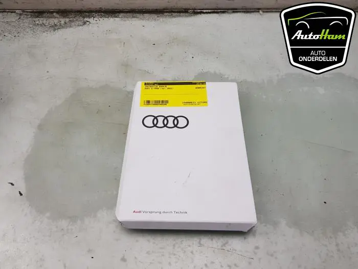 Instructie Boekje Audi E-Tron