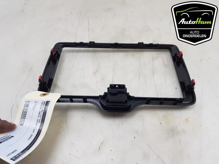 Radio omlijsting Toyota Yaris Cross