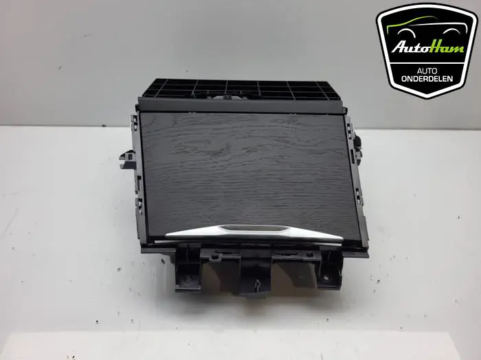 Dashboard klep BMW 3-Serie