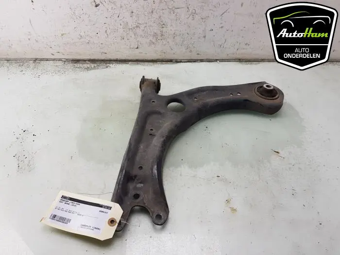 Draagarm links-voor Seat Arona