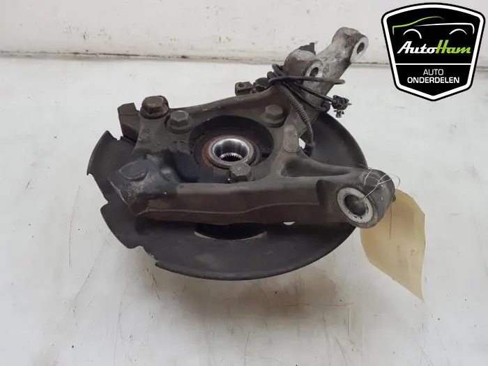 Fusee rechts-voor Opel Astra