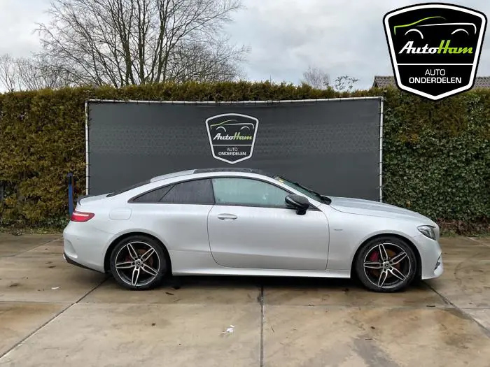 Portier 2Deurs rechts Mercedes E-Klasse