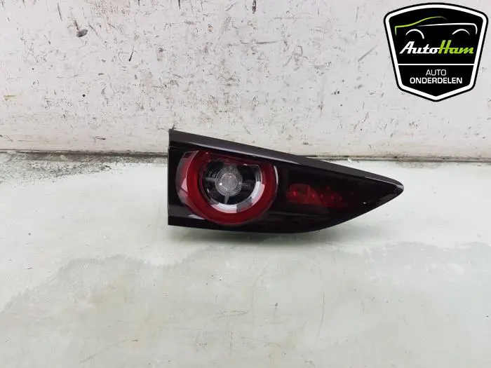 Achterlicht links Mazda 3.