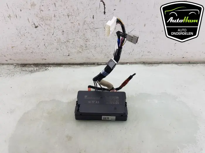 Telefoon Module Mazda 3.