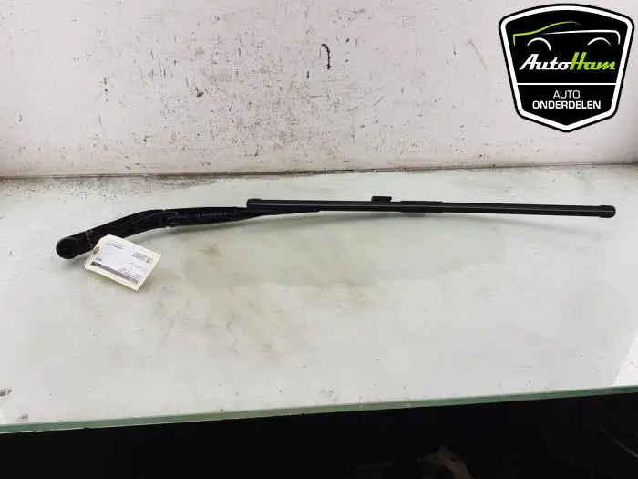 Ruitenwisserarm voor Mazda 3.