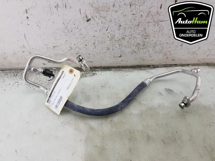 Airco Leiding Mazda 3.