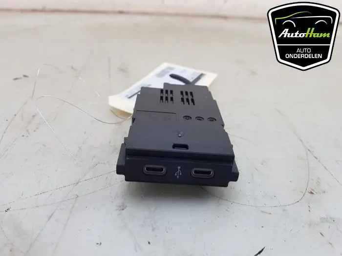 AUX/USB aansluiting Volkswagen Polo