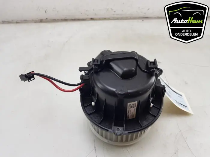 Kachel Ventilatiemotor Volkswagen Taigo