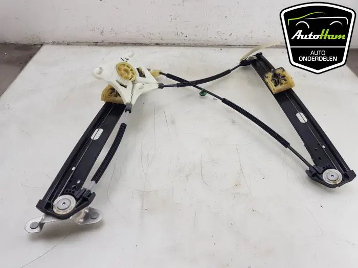 Ruitmechaniek 4Deurs links-voor Volkswagen Taigo