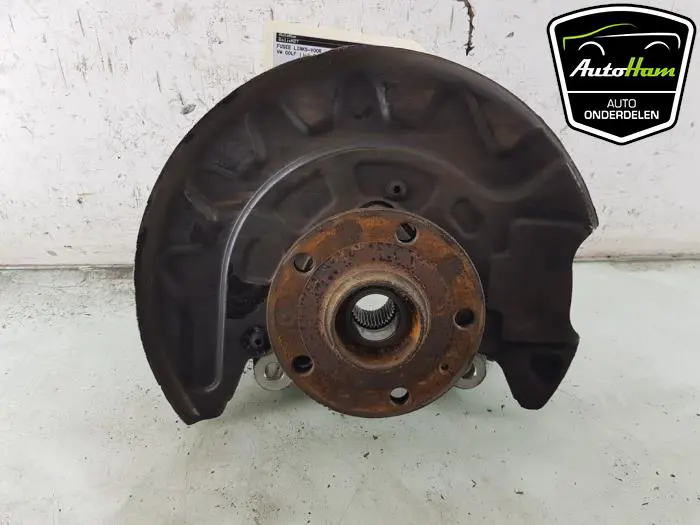 Fusee links-voor Volkswagen Golf