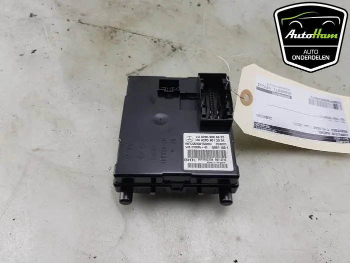 Computer Kachel Mercedes C-Klasse