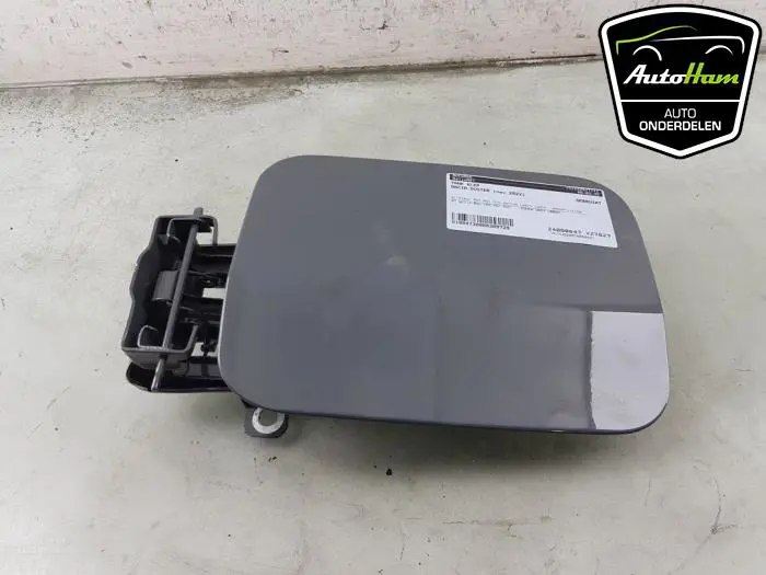 Tank Klep Dacia Duster