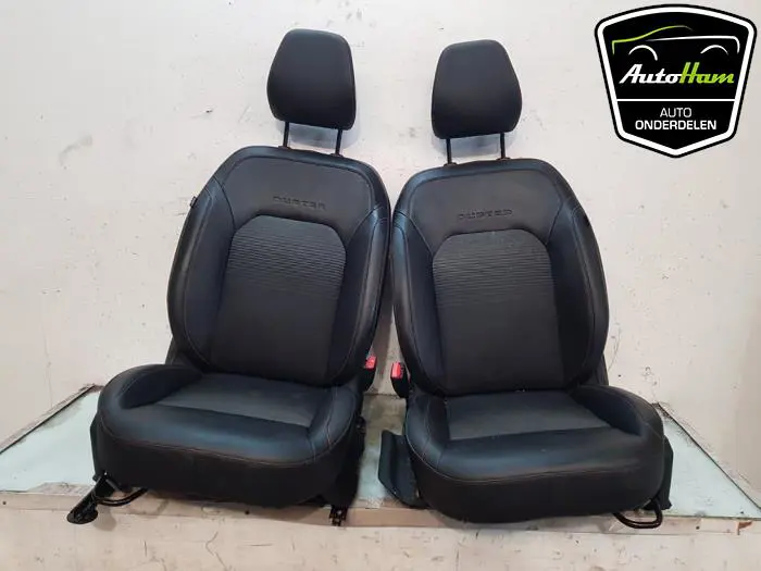 Bekleding Set (compleet) Dacia Duster