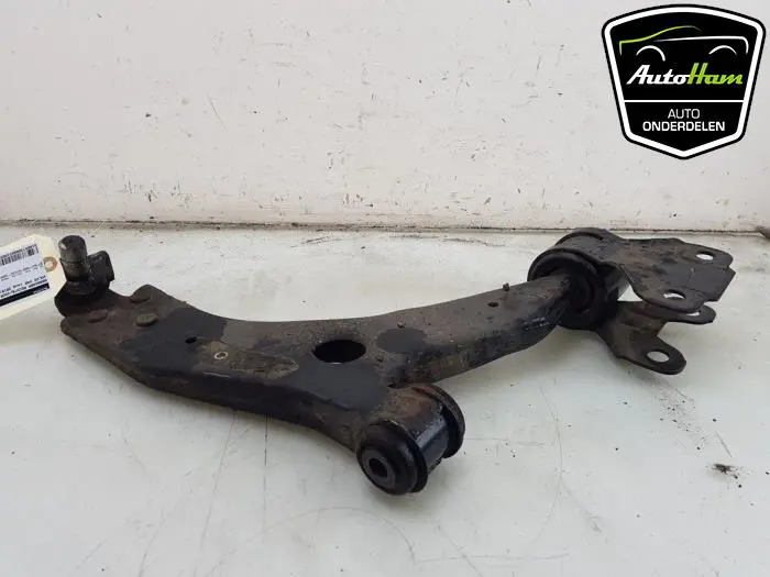 Draagarm rechts-voor Volvo V40