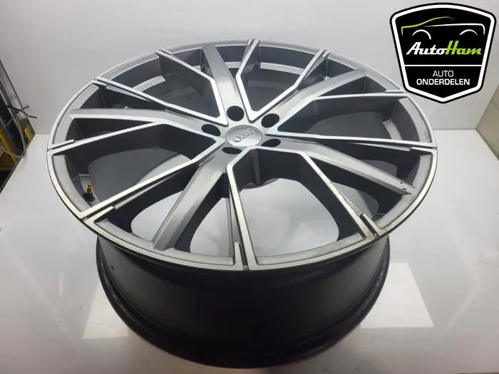 Velg Audi E-Tron