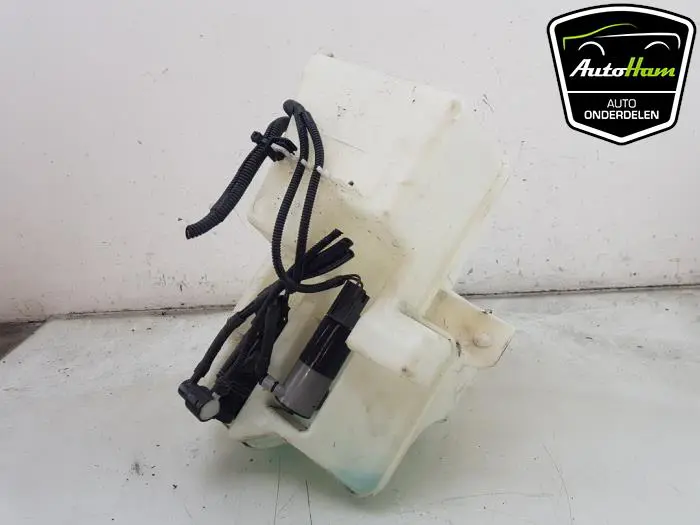Ruitensproeiertank voor Volvo V40