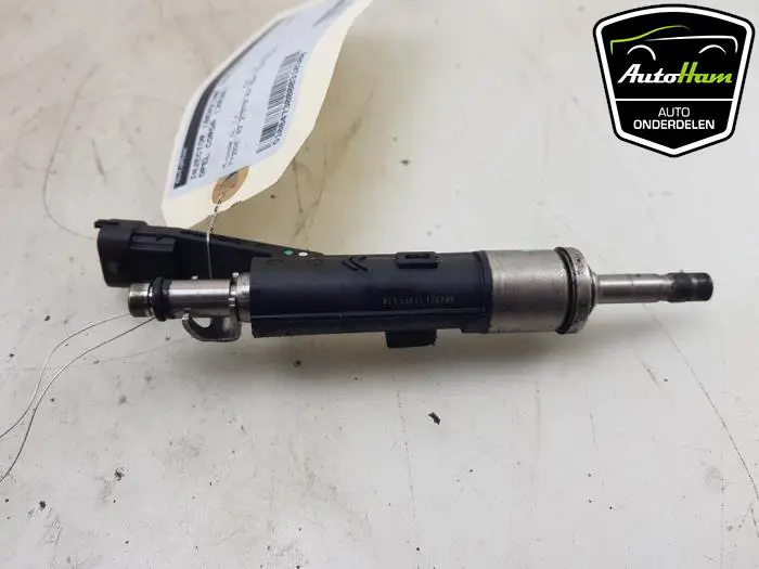 Injector (benzine injectie) Opel Corsa