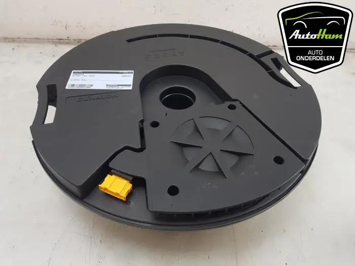 Subwoofer Volkswagen Golf