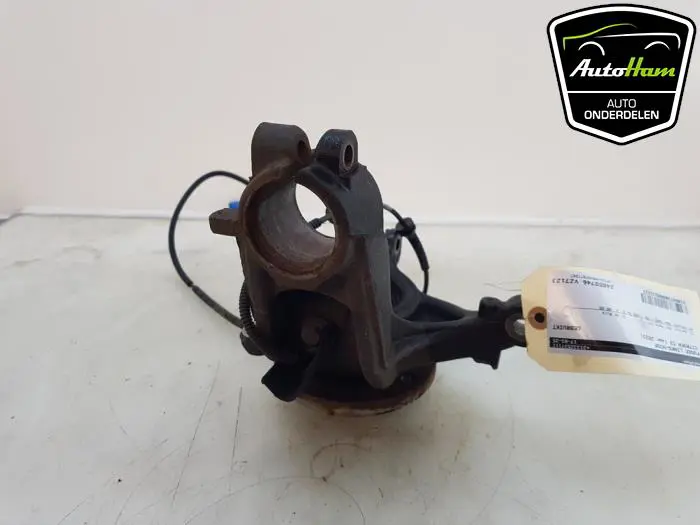 Fusee links-voor Citroen C3