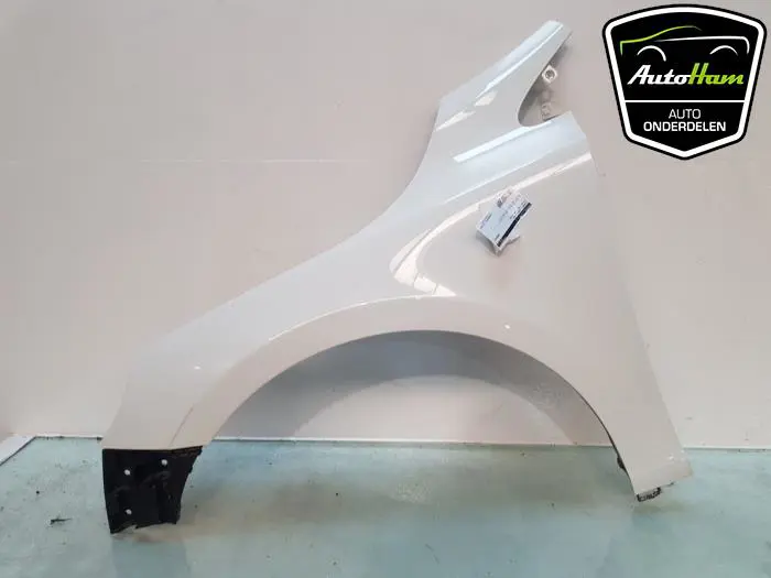 Scherm links-voor Volvo V40